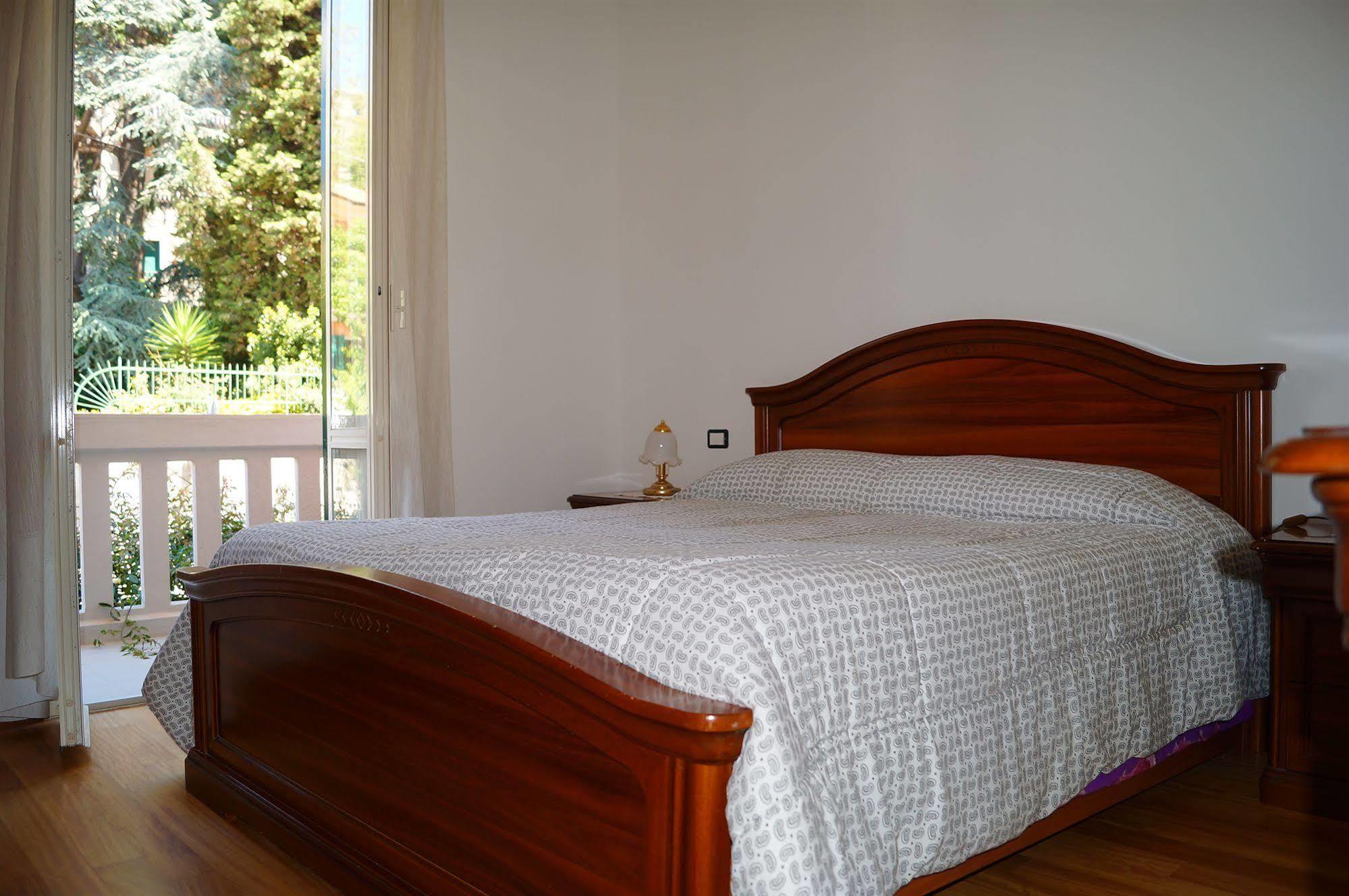 Levanto Rentals Buitenkant foto