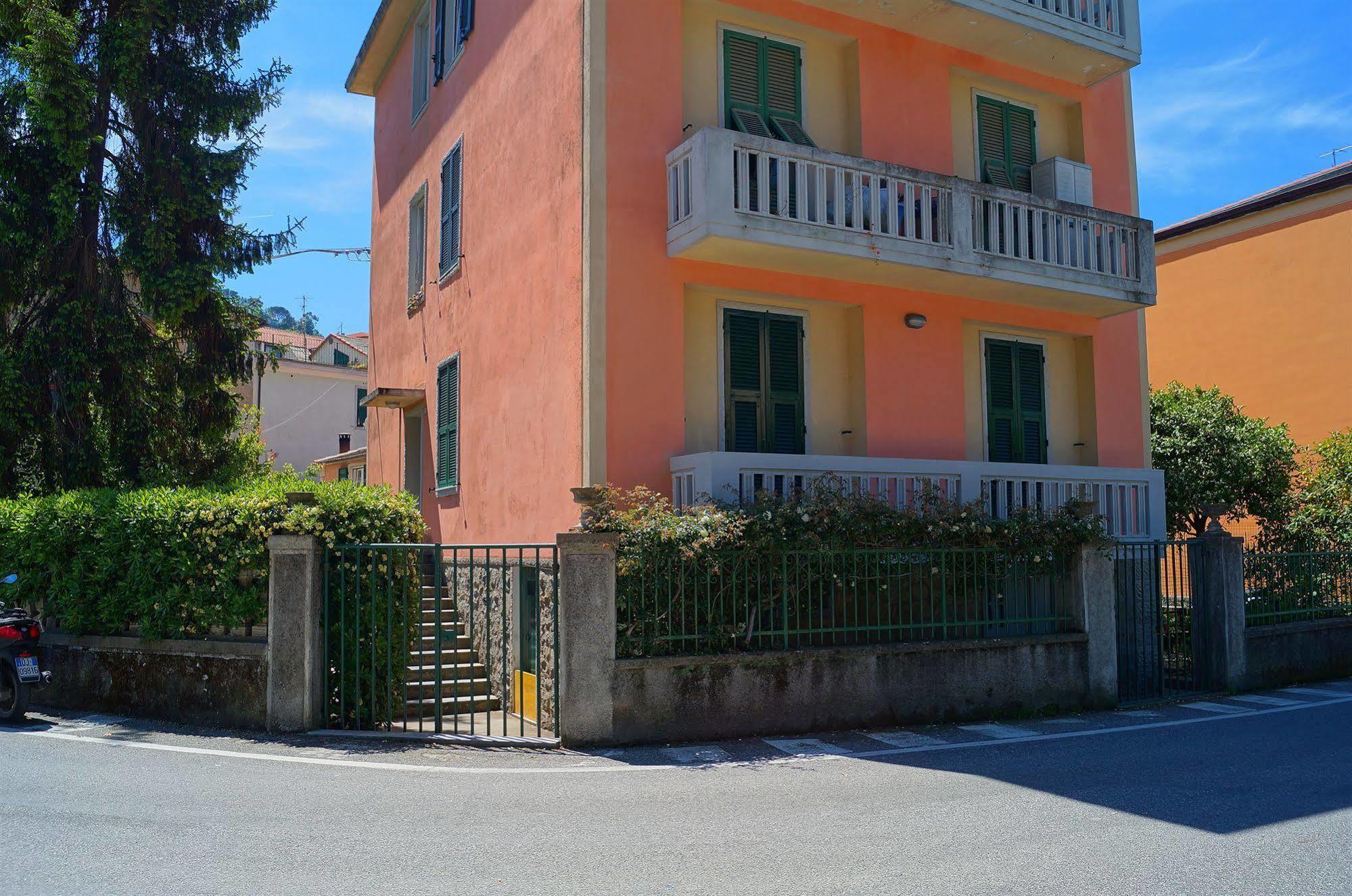 Levanto Rentals Buitenkant foto